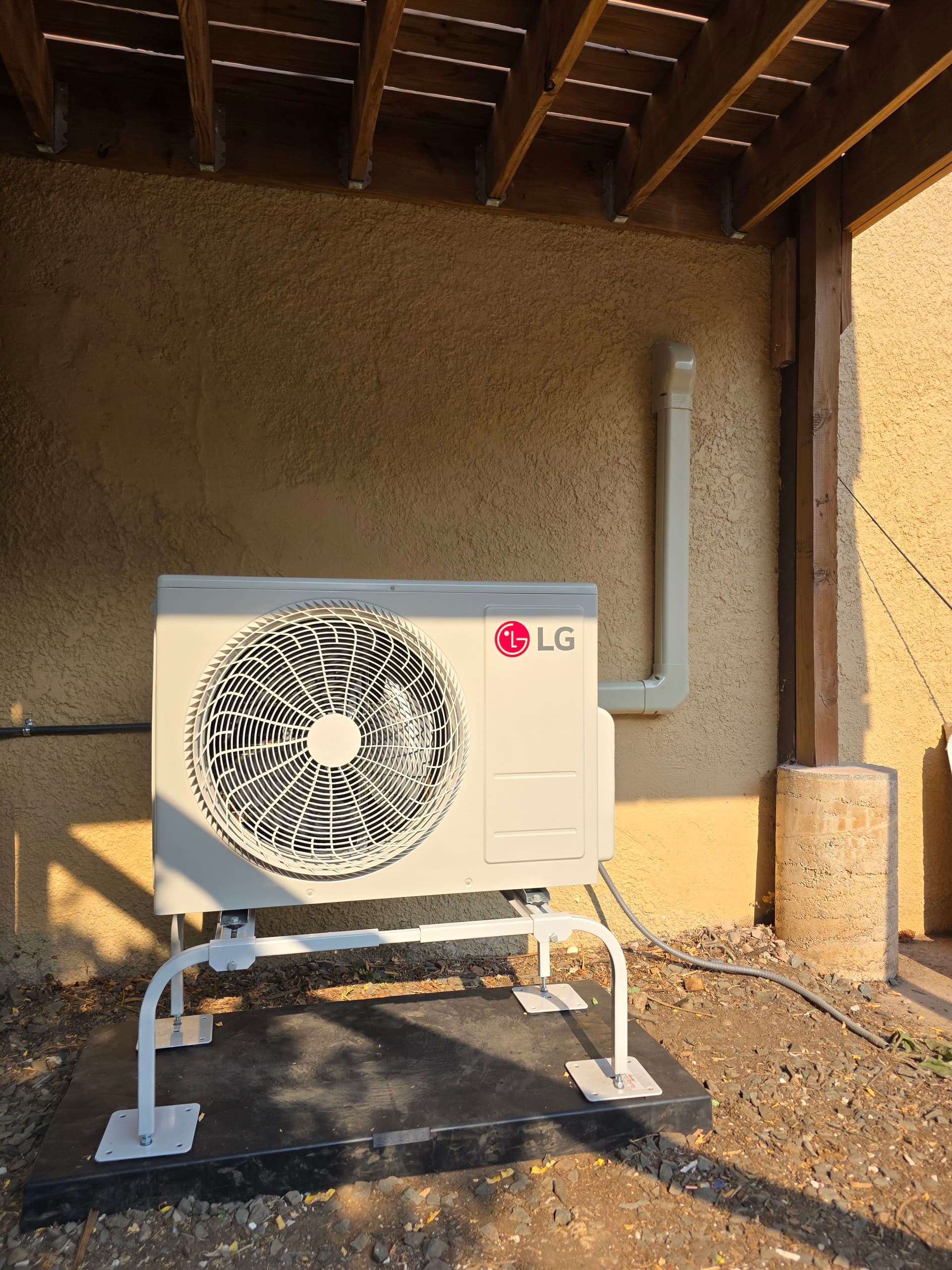 Gallery photos for Dual LG Mini-Split Install with Full Electrical and Line Hide: Image #1